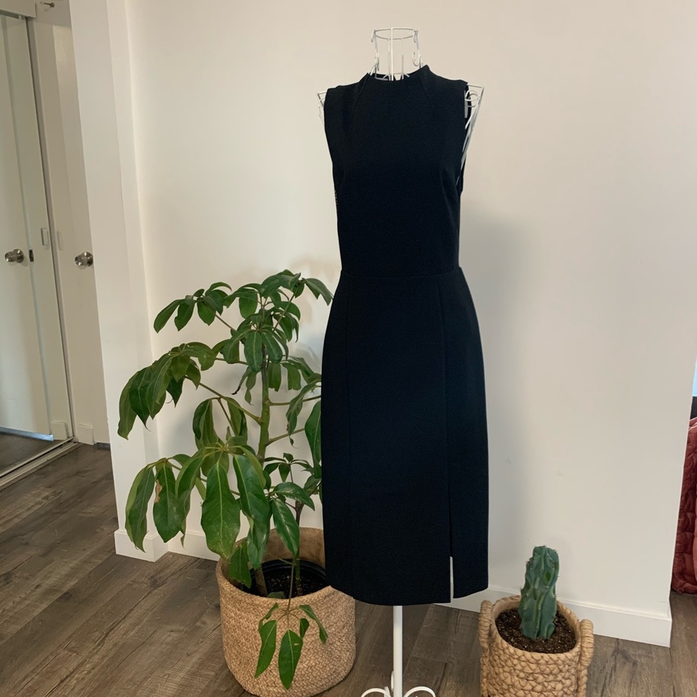 ALICE + OLIVIA Black Stretchy Night Out Dress